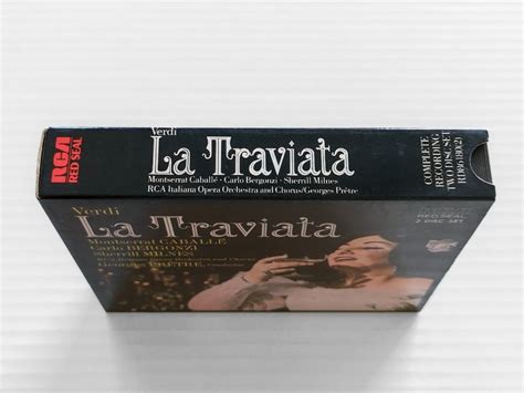 Verdi La Traviata Opera Dvostruki Cd Fat Box Klasika