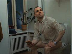 Actors Toilet Scene Hot Dude ThisVid