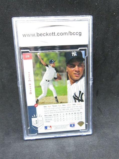 Derek Jeter RC 1993 UD SP Authentic Pose Rookie 279 BCCG9 Yankees SS RC