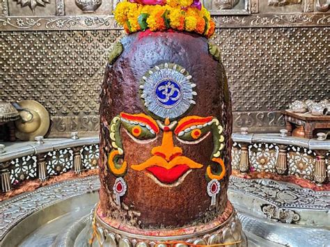 भगवान महाकाल के निराकार से साकार रूप में दर्शन Mahakal Ujjain