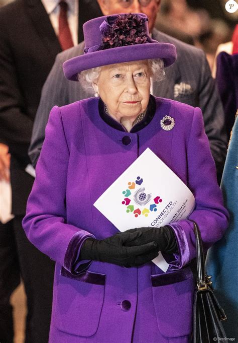 La reine Elisabeth II d Angleterre Messe en l honneur de la journée