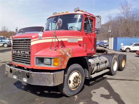 Mack Ch Tandem Axle Day Cab Tractor For Sale By Arthur Trovei