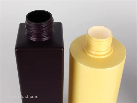 Double-layer bottles