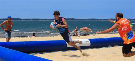 Arcachon Un Match De Gala Avec Danciens Internationaux Lors Du Beach