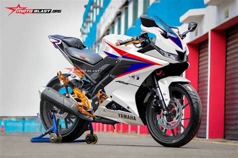 Hot Modifikasi Striping All New Yamaha R15 Ala Repsol Motogp MOTOBLAST