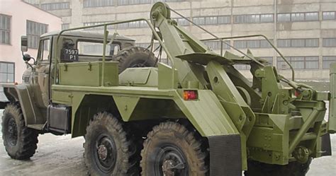 Харківський завод спецмашин збільшив виробництво втричі