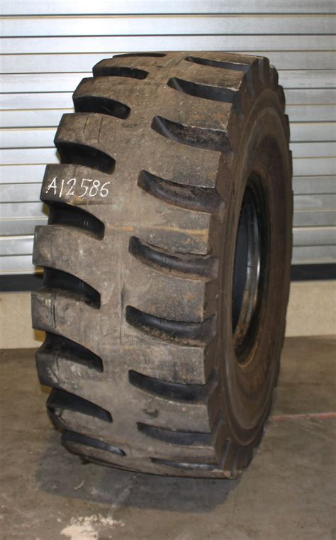 23 5R25 USED GOODYEAR RL 5K L 5 TL 70MM 88 NO REP A12586 Heuver