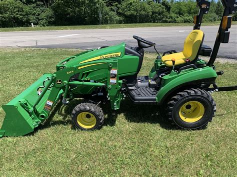 2023 John Deere 1023e Compact Utility Tractor A La Ventamansfield Ohio