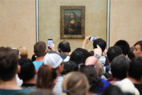 ‘I Have Never Seen Such Chaos’: Mass Confusion Ensues After the Louvre ...