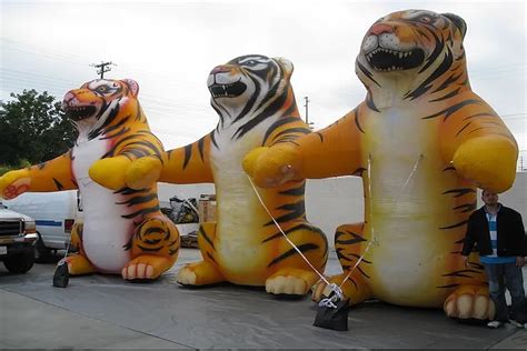 Inflatable Animals As Marketing Tools: Innovative And Memorable