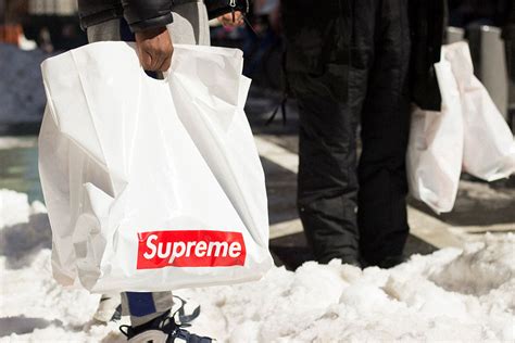 How to Buy Supreme Clothing: The Ultimate Beginner's Guide