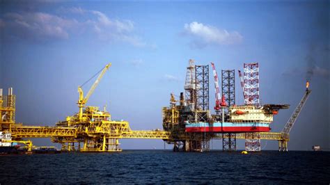 Total acquires Maersk Oil for $7.45 billion - SAFETY4SEA