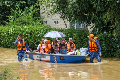 Banjir 5 Sungai Di Pahang 13 Di Terengganu Lepasi Paras Bahaya