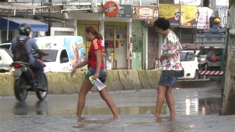 Chuva Causa Transtornos E Deixa Em Alerta Moradores Do Grande Recife