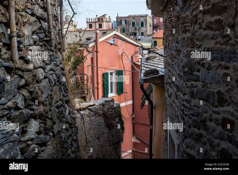 Old Traditional Houses In Vernazza Cinque Terre Italy Stock Photo Alamy