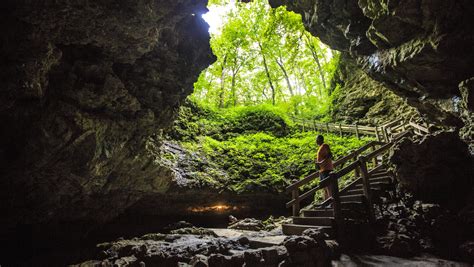 Iowa caves: Seven of the best caves to explore in northeast Iowa
