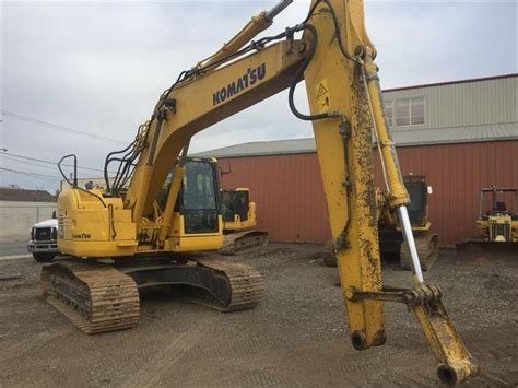 Komatsu Pc228us 8 Pc228uslc 8 Hydraulic Excavator Official Operation And My Premium Manual Source