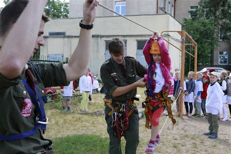 Ob Z Letni Poszukiwacze Skarb W W Szkole Im Szymona Konarskiego