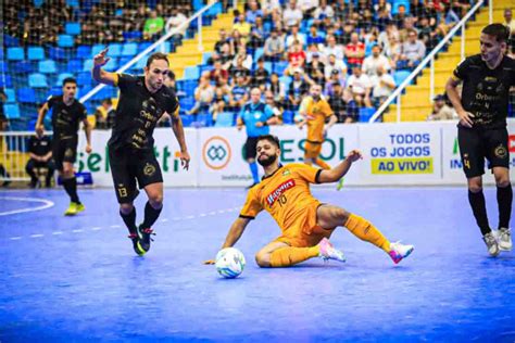 Tubar O Futsal Derrotado Na Liga Nacional Di Rio Do Sul