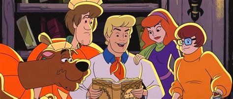 Trick Or Treat Scooby Doo Fully Embraces A Lesbian Velma Gayming Magazine