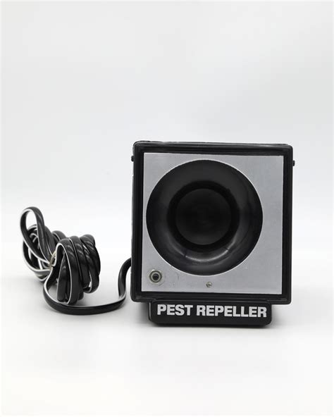 Ultrasonic Digital Rat Repeller