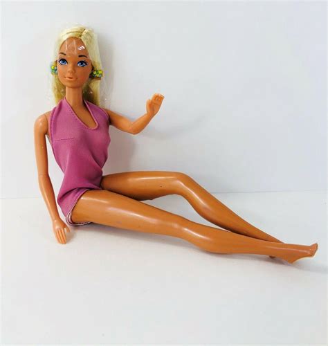 Vintage 70s Sun Set Malibu Pj Barbie Doll 1187 Original Hair Beads