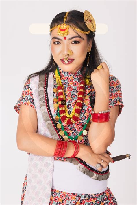 Beautiful Rai Girl In Authentic Rai Dress And Jewelry Photos Nepal