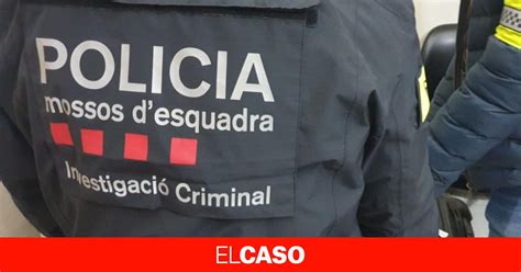 Una Cena Entre Amigos Acaba Con Un Hombre Apu Alado En El Vendrell Se