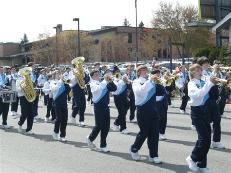 Wenatchee: Washington State Apple Blossom Festival Youth Parade 2008