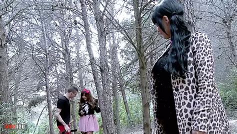 Free Middle Porn Videos XHamster