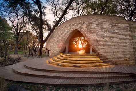 A Sustainable Safari Lodge Arrives In Botswana | CONTEMPORIST