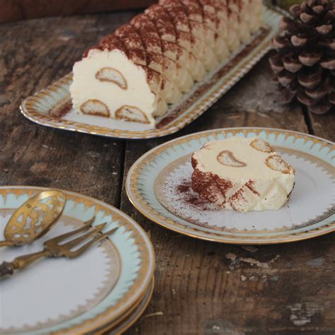 La Bûche Tiramisu de Noël Casserole Chocolat