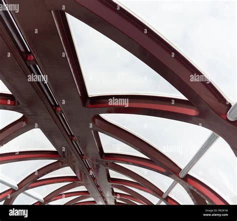 Peace bridge canada hi-res stock photography and images - Alamy