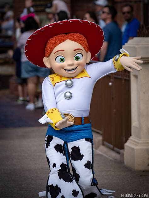 Toy Story Characters Debut New Look At Disney World