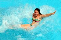 Wiesbadenaktuell Anschwimmen Im Freibad Kleinfeldchen