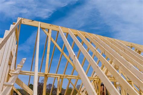 2 Types of Roof Framing: Advantages, Disadvantages & FAQs | House Grail