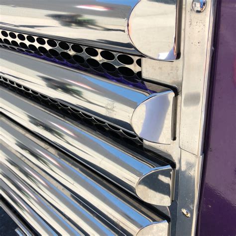Peterbilt 39 Inch Horizontal Half Moon Grille Bar