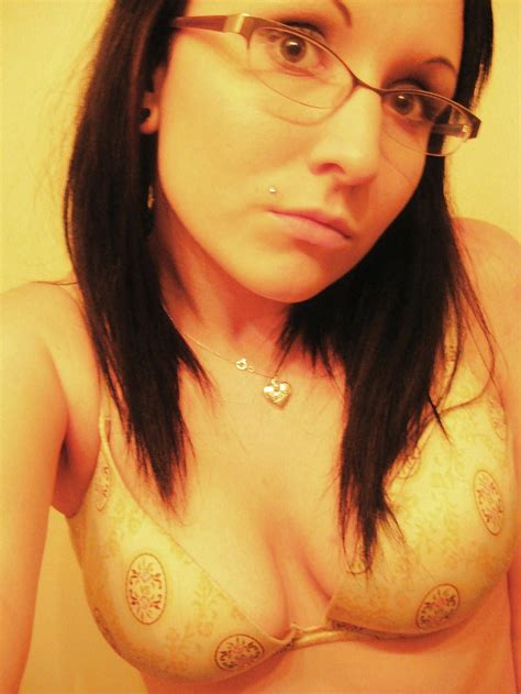 Gina Exposed XXX Porn Album