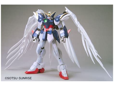 Perfect Grade Wing Gundam Zero Custom Pearl Mirror Coat Ver