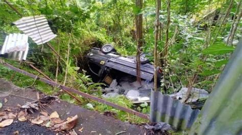 Dua Minibus Terjun Ke Jurang Di Silaiang Bawah Padang Panjang