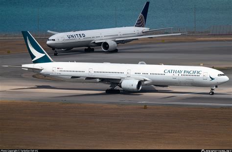 B Hng Cathay Pacific Boeing Photo By Turbofan Fish Vic Id