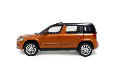 Svw Skoda Yeti City 2014 118 Scale Diecast Model Car Wholesale Paudi