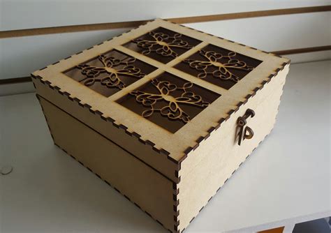 Decorative Wooden Box For Chocolates And Storage