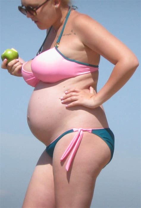 Big Tits Pregnant Blonde Beach Bikini Forum