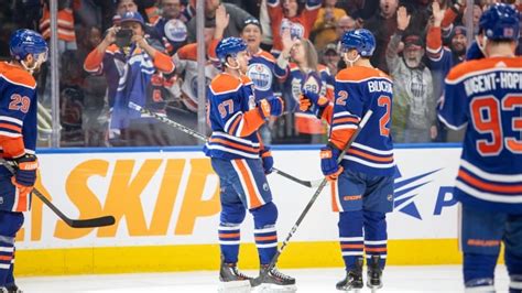 Edmonton Oilers Extend Win Streak To 14 Games With 4 1 Win Over Blue