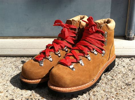 Original 70s Suede Red Lace Hiking Boots Sz 7