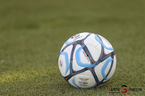 Football Clap De Fin Pour Le Foot Amateur Gazettesports