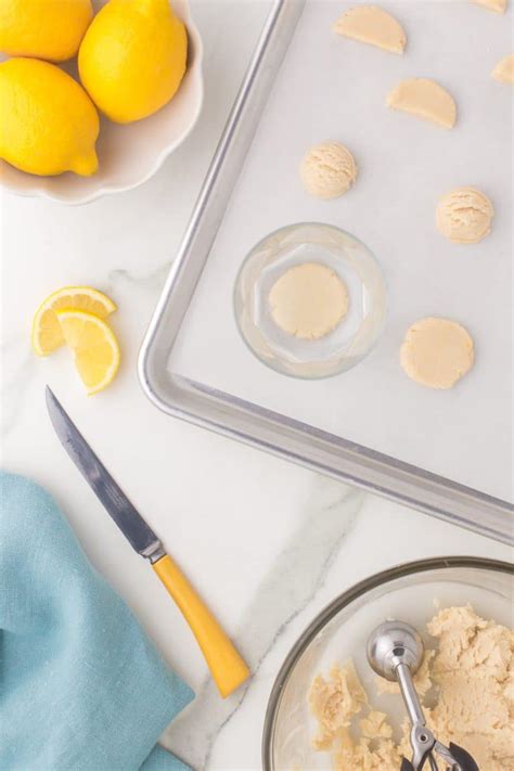 Copycat Savannah Smiles (Lemon Powder Sugar Cookies)