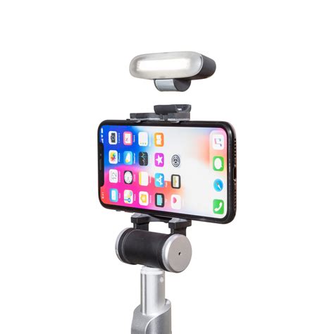 Pictar Smart Selfie Stick with Light - Gizmo Times