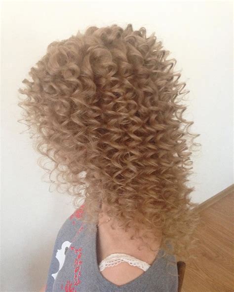 Img 1080x1350 125669 Long Blonde Curly Spiral Perm Hair 10011011110010110100 Flickr